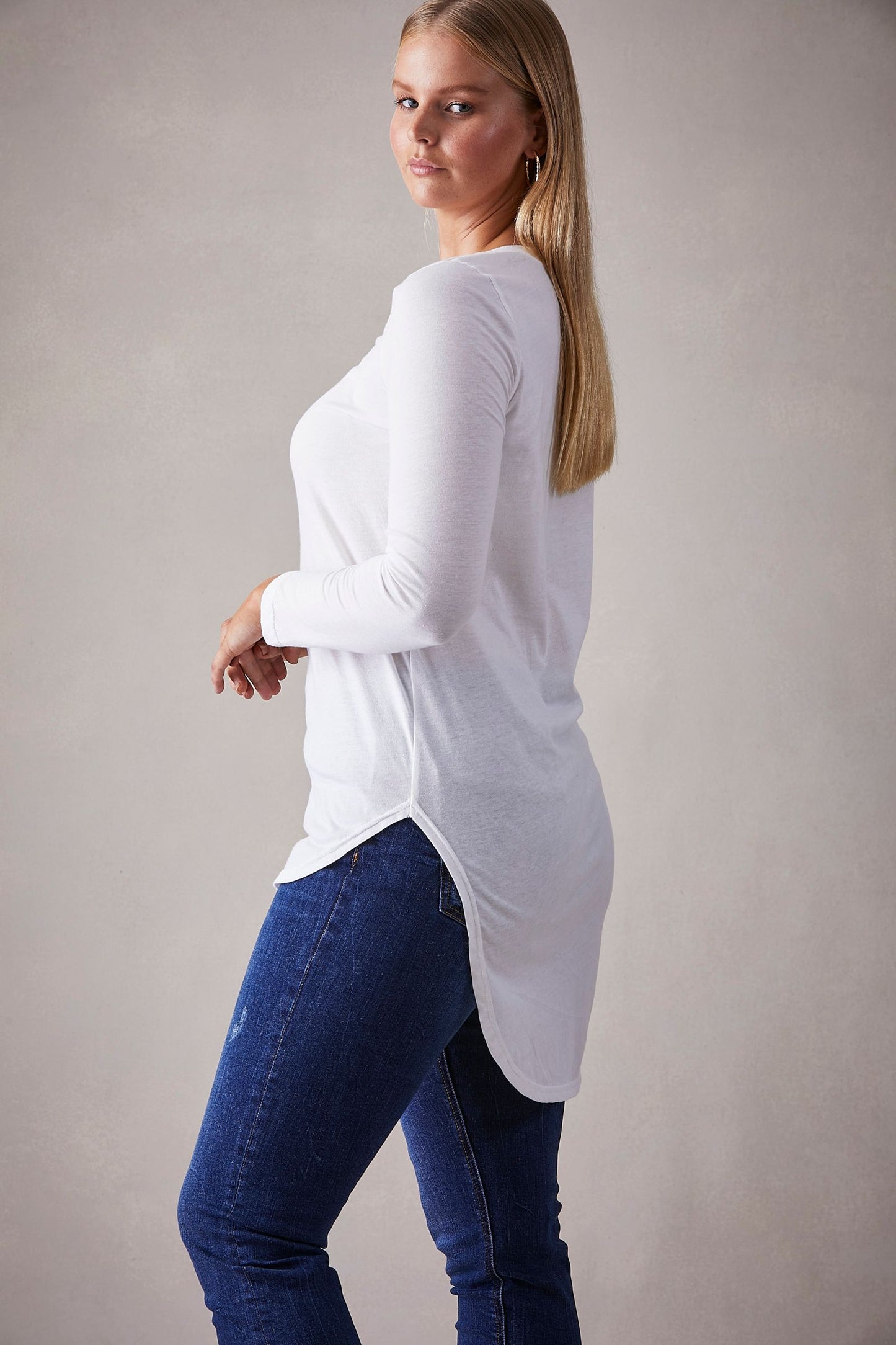 Relax Tee, 100% soft breathable cotton, scoop hem, round neck, longer back, summer, winter, stylish, eb&ive, isle of mine, haven, jogger, denim, smart casual, comfortable, on trend, inclusive sizing, Australian designers, fashion, options, eco friendly options, sustainable clothing, sourced locally, lady start up, small business, support small business, knits, sale, ethically manufactured