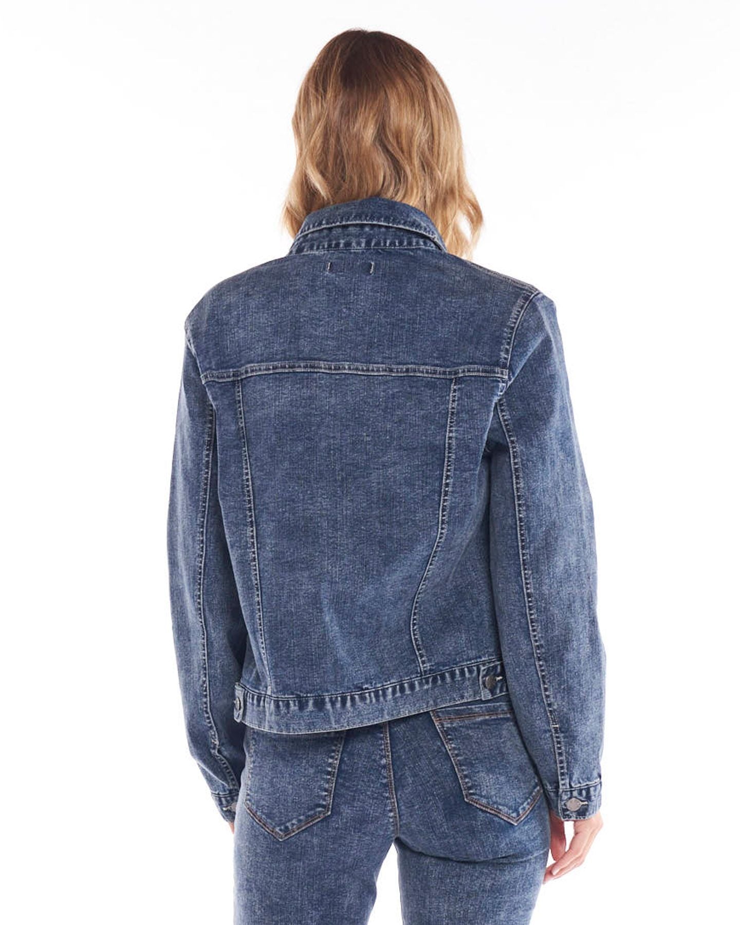 Sass Clothing, Betty Basics, denim jacket, dusty blue, wardrobe staple, denim double denim, winter 2022, autumn 2022, cool nights, throw on, smart casual, dress it up or down, must have, top pick, comfort, support small business, online