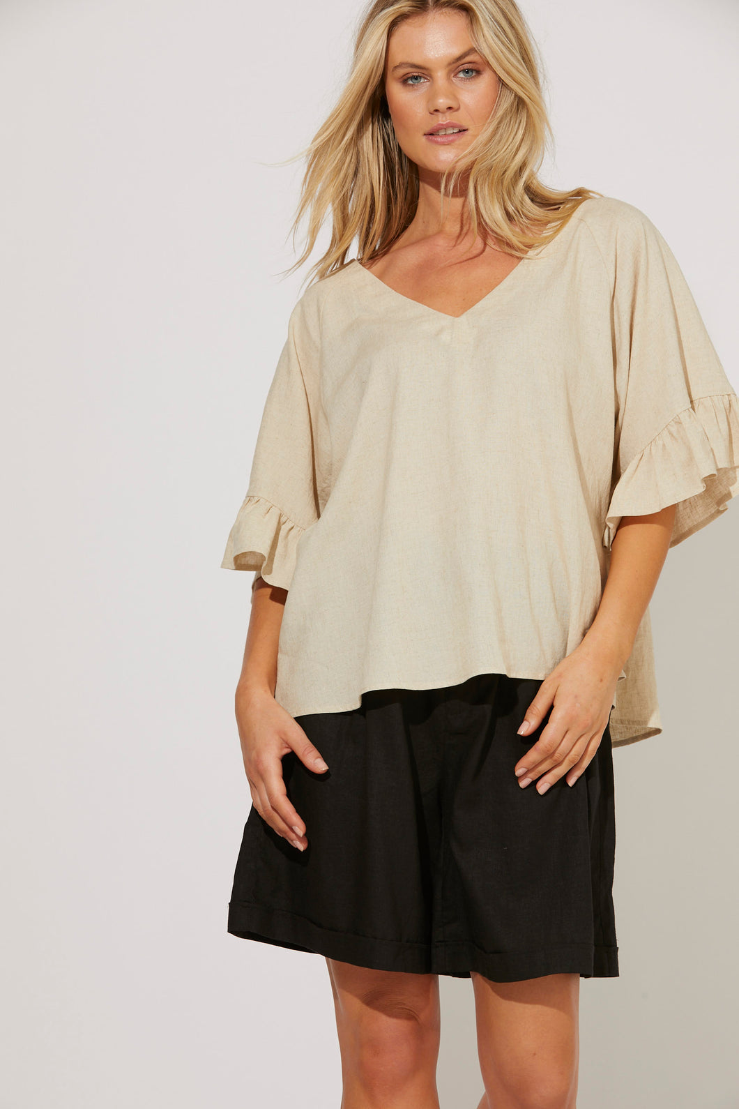 Nevis Relaxed Top, black, melon, canvas, salt, one size, v-neck, frilled sleeve, linen blend, summer, winter, stylish, eb&ive, isle of mine, haven, jogger, denim, smart casual, comfortable, on trend, inclusive sizing, Australian designers, fashion, options, eco friendly options, sustainable clothing, sourced locally, lady start up, small business, support small business, knits, sale, ethically manufactured