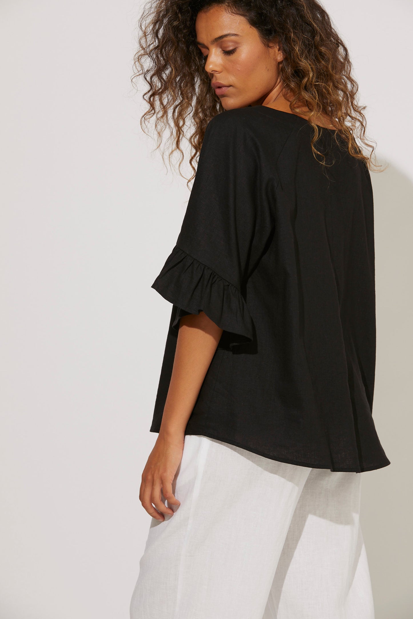 Nevis Relaxed Top, black, melon, canvas, salt, one size, v-neck, frilled sleeve, linen blend, summer, winter, stylish, eb&ive, isle of mine, haven, jogger, denim, smart casual, comfortable, on trend, inclusive sizing, Australian designers, fashion, options, eco friendly options, sustainable clothing, sourced locally, lady start up, small business, support small business, knits, sale, ethically manufactured