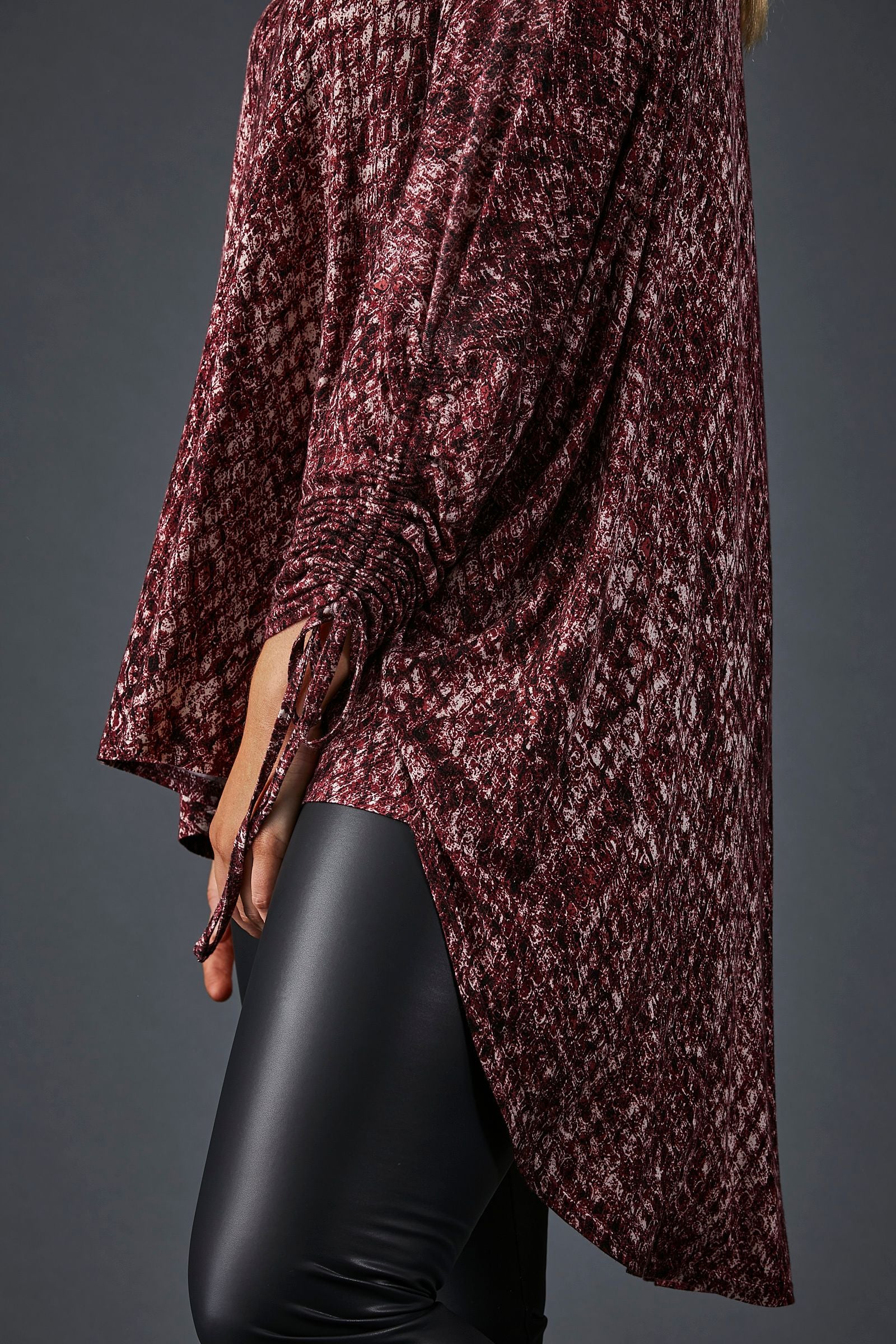 El Questro Ruched Top, Boa, Mud, Port, round neck, long scoop at back, ruched sleeve,  rayon spandex mix, leopard print, eb&ive, winter 2022, autumn 2022, small business, online, one size