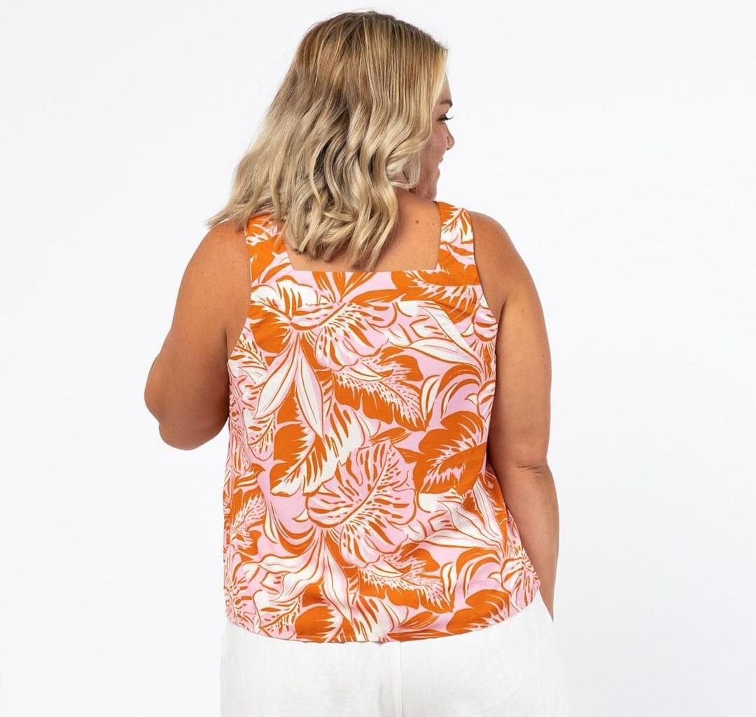 quality, smart casual, affordable, effortless, summer, winter, stylish, eb&ive, isle of mine, haven, jogger, denim, smart casual, comfortable, on trend, inclusive sizing, Australian designers, fashion, options, eco friendly options, sustainable clothing, sourced locally, Cle the label, small business, support small business, knits, sale, label of love, malibu top, summer print, tailored, sleeveless, on trend, cotton