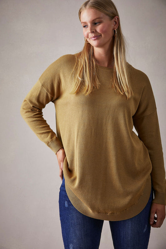 Acrylic cotton blend, round neck, drop shoulder, scoop front and back, side split, eb&ive, winter 2022, autumn, winter, warm, knits, dijon